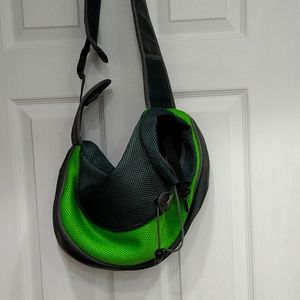 Dog carry bag, grey and green, for a small dog 🐕.